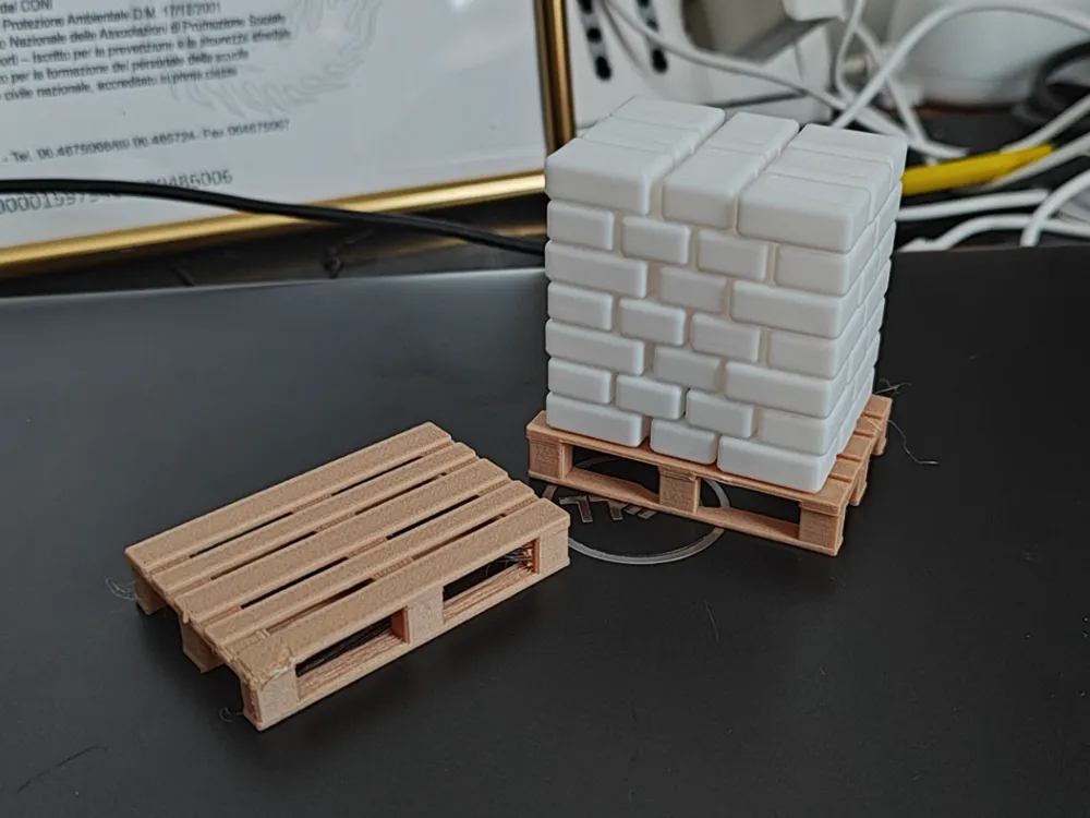 Customizable Forklift Model - industrial themed decoration